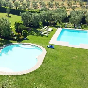 https://borgo-casalvento.it-tuscanyhotel.com
