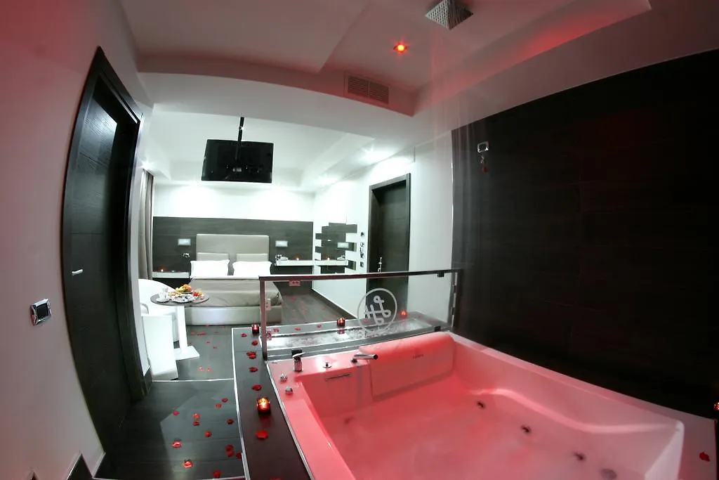 Hotel Luxor Casoria 3*,